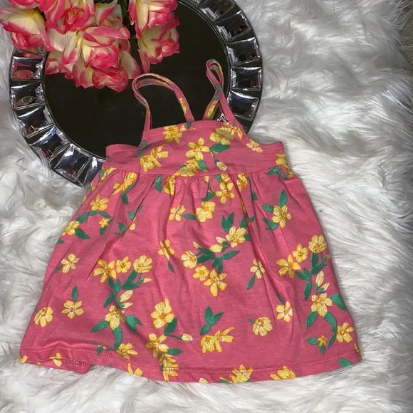 Baby Girl Bundle 15 Pieces Onesies, shirts, pants, short, dress 12-18M - Picture 9 of 9